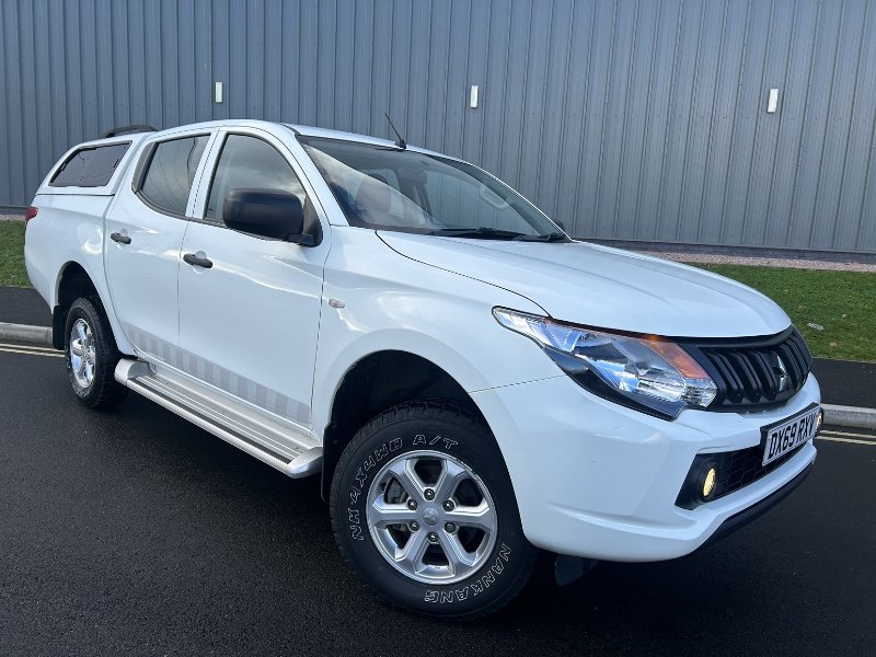 Used White Cars for sale in Stoke Gabriel, Devon Stoke Gabriel Vans